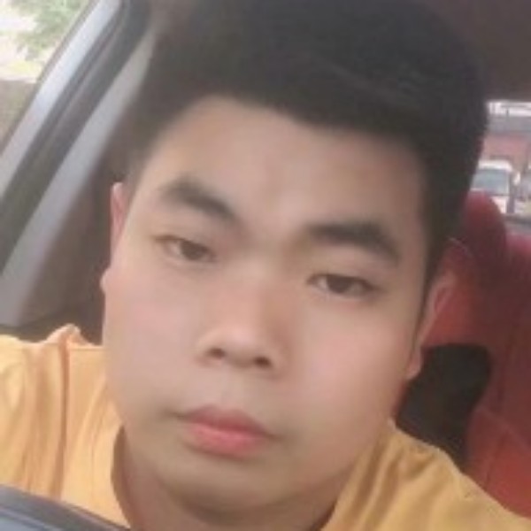 画板向欣慰的照片