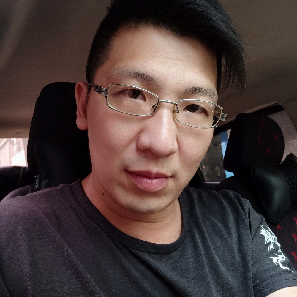 浅陌笑大气的照片