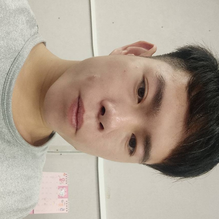 周佳鑫的照片