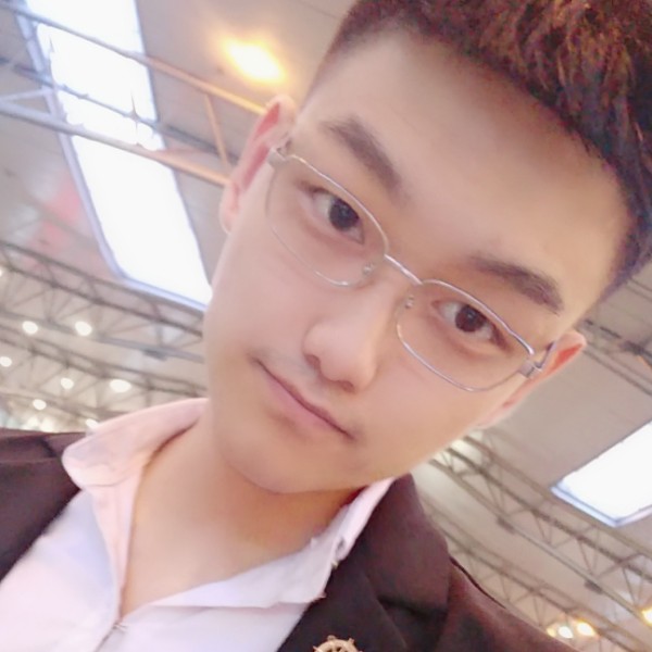 傲子无术的照片