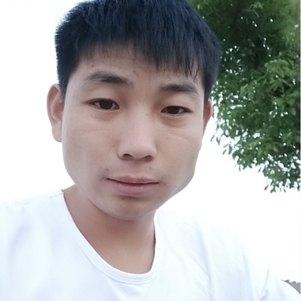 姑娘在何方的照片