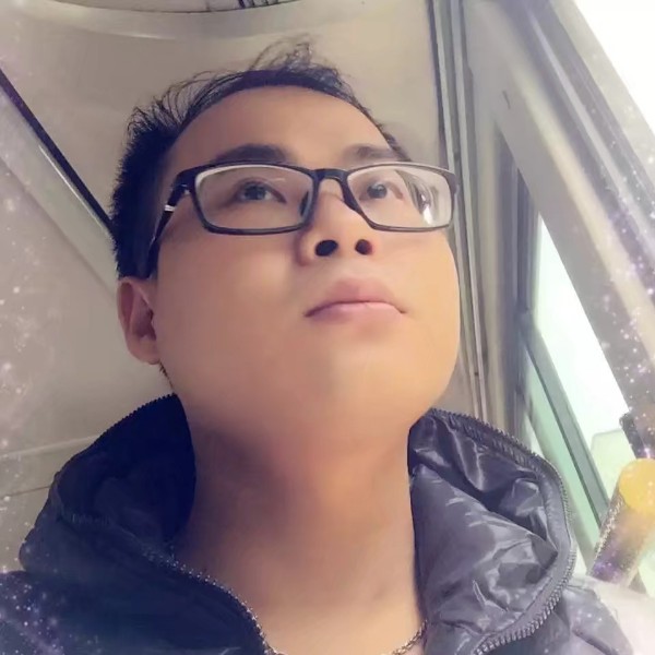 日月星辰清易的照片