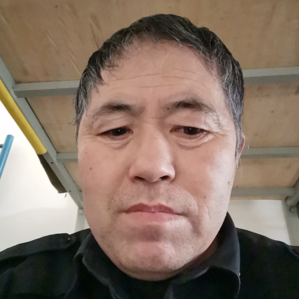 香水蹁跹欣慰的照片