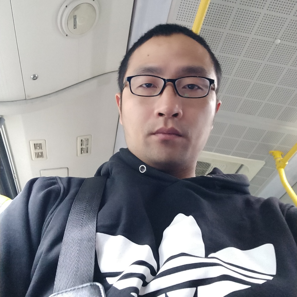 凹凸曼123的照片