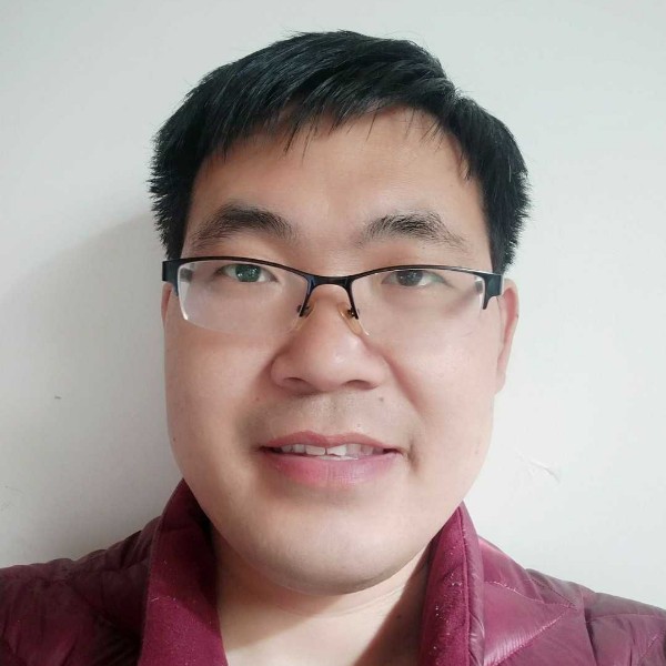宇成丰的照片
