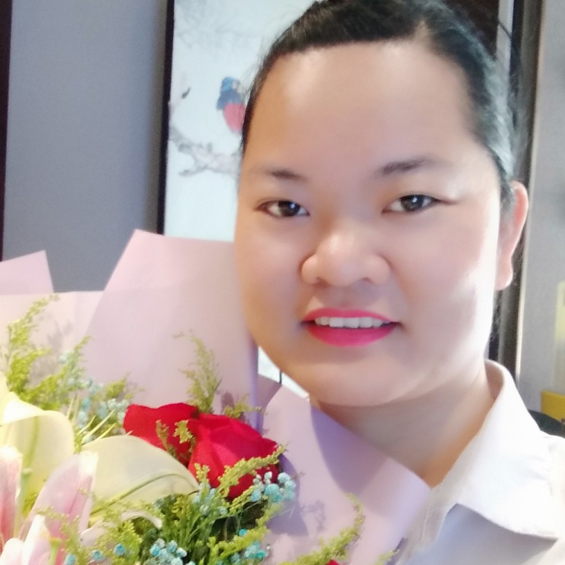 黛儿苦恋默默的照片