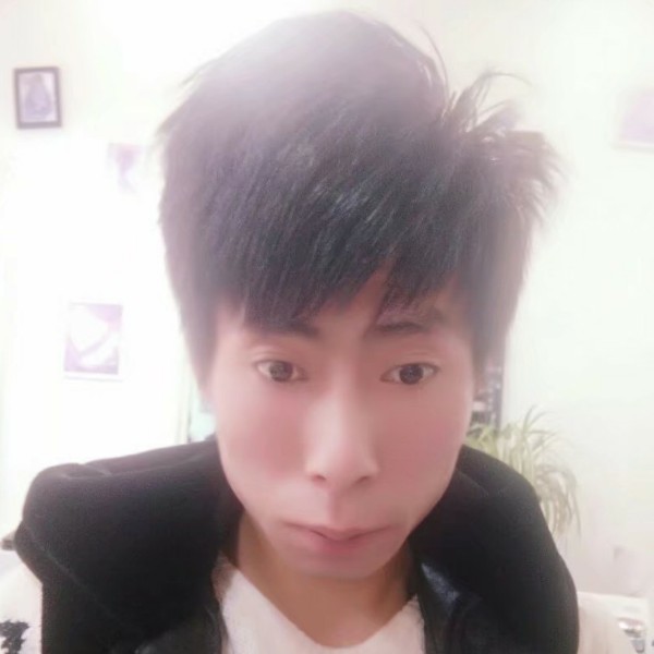 潇洒等待猫咪的照片
