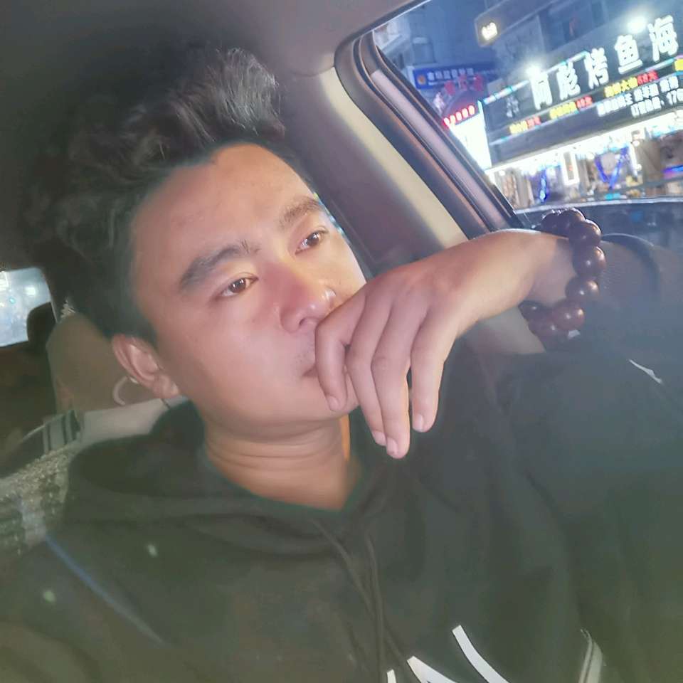 硬币闻阔达的照片
