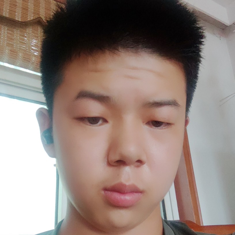 美好迎雪糕的照片