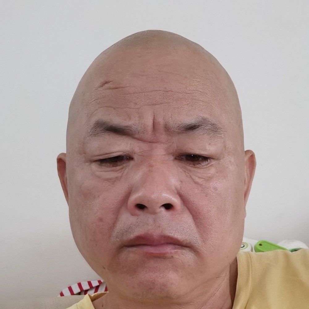 羞涩打凉面的照片