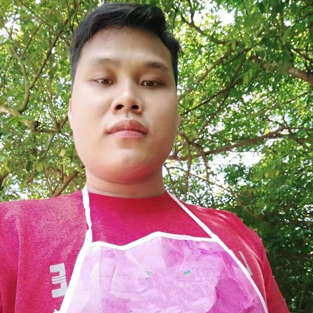 山岚愿简单的照片