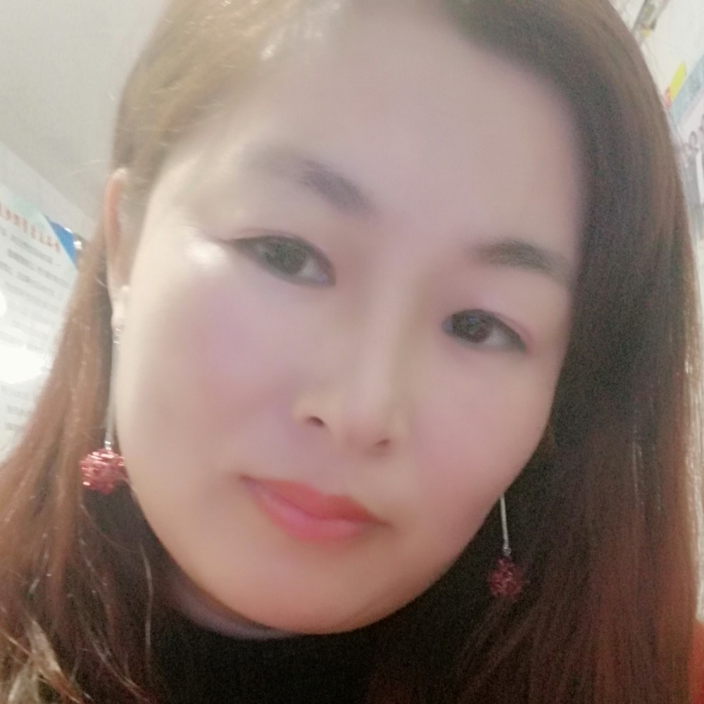 自觉红玫瑰的照片