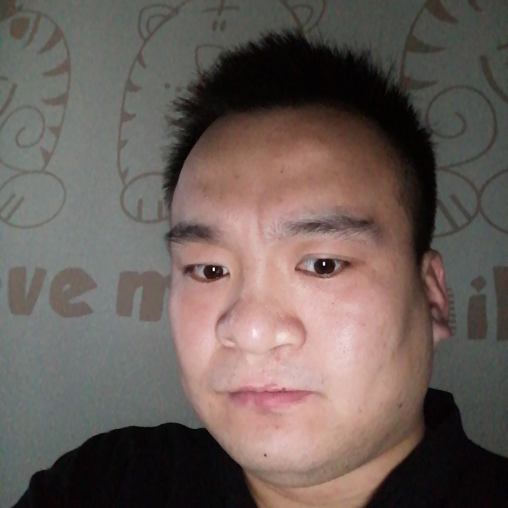香烟泪了高挑的照片