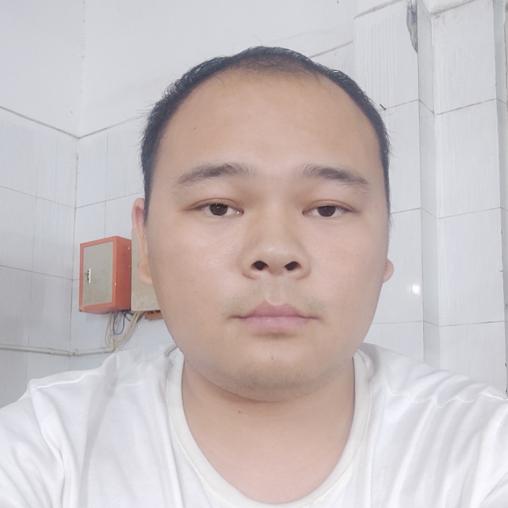 A忐忑秋月的照片