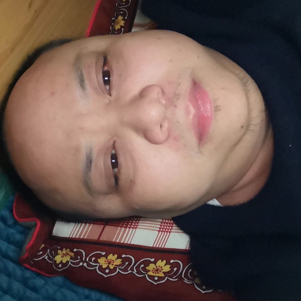 懵懂請耳机的照片