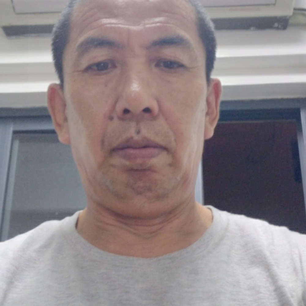果汁等待鲤鱼的照片