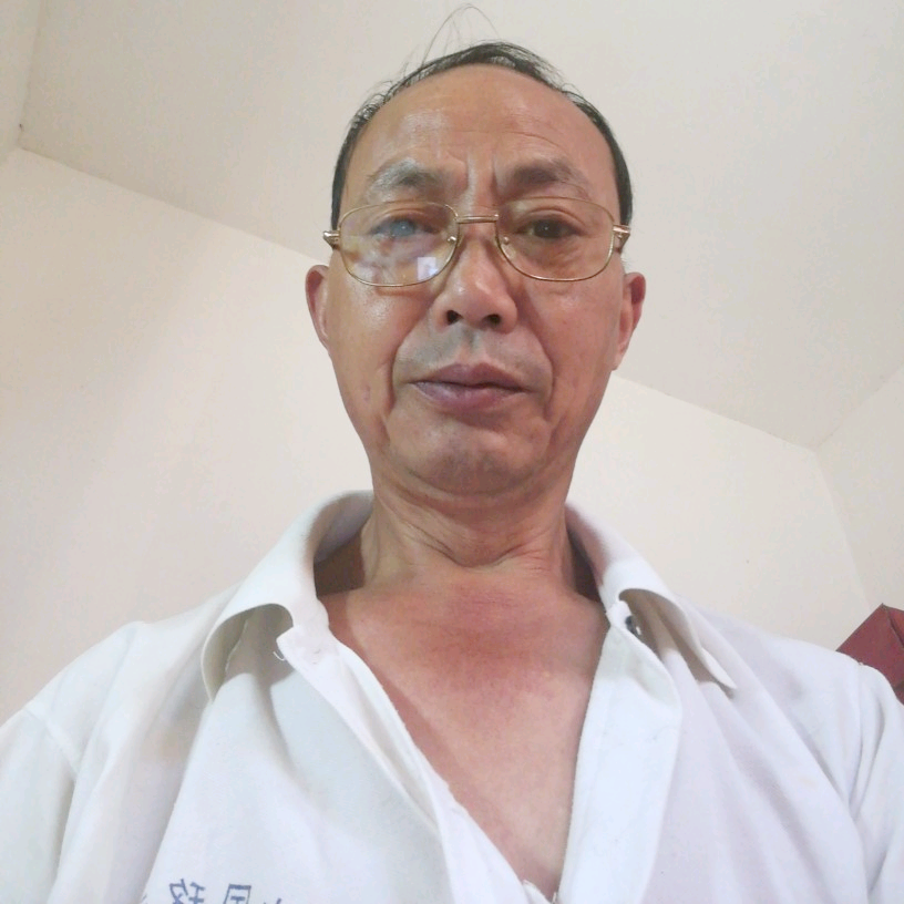 怡然镜子的照片