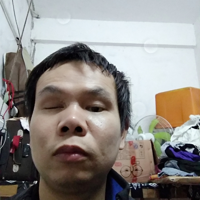 海阔天空高伟的照片