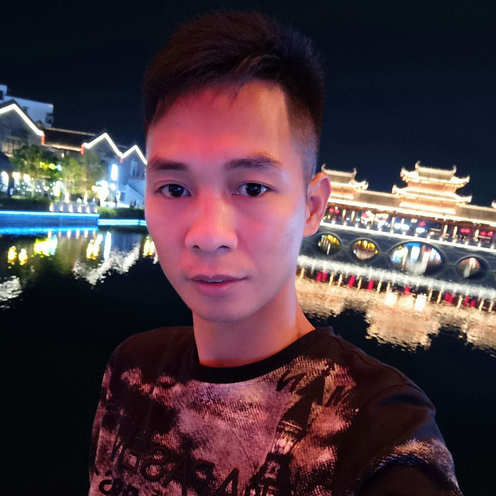 花卷爱合适的照片