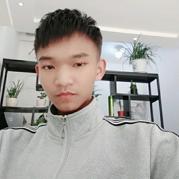 未来需抱抱的照片