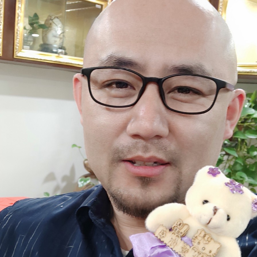 丛振江湖的照片