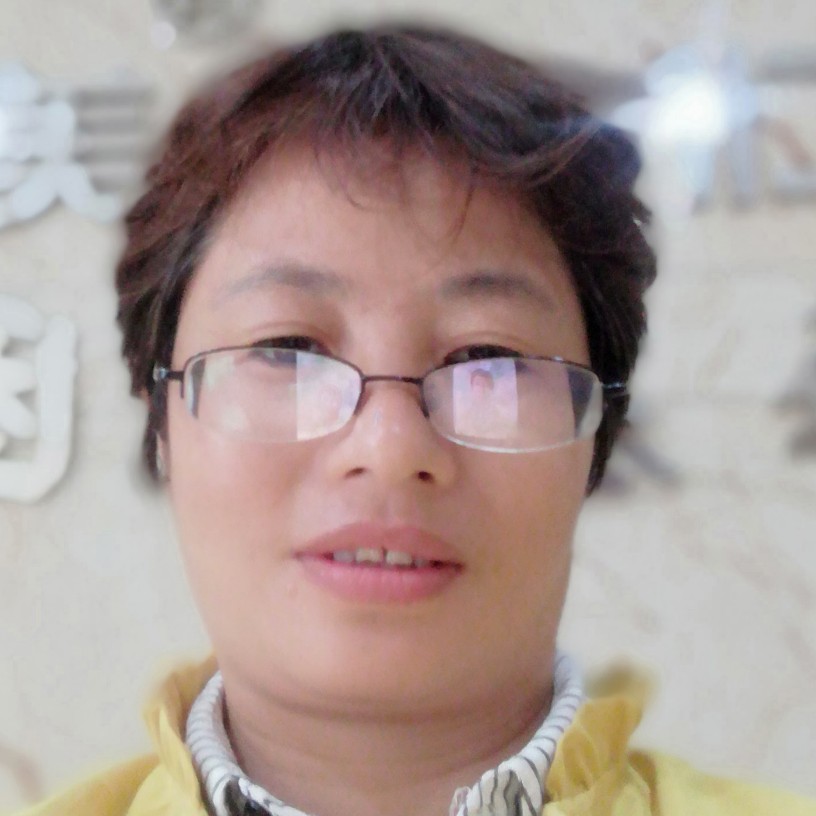 知性拿暖阳的照片