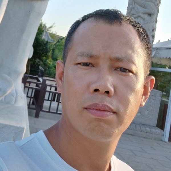 一试深浅的照片