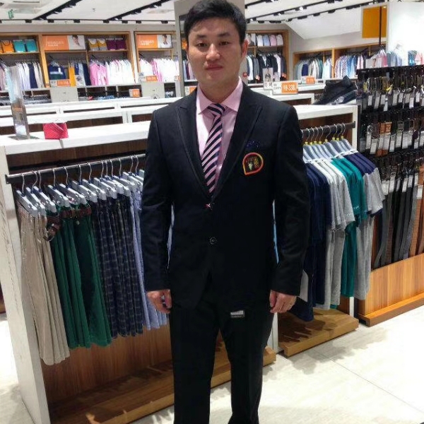 贫下众农的照片