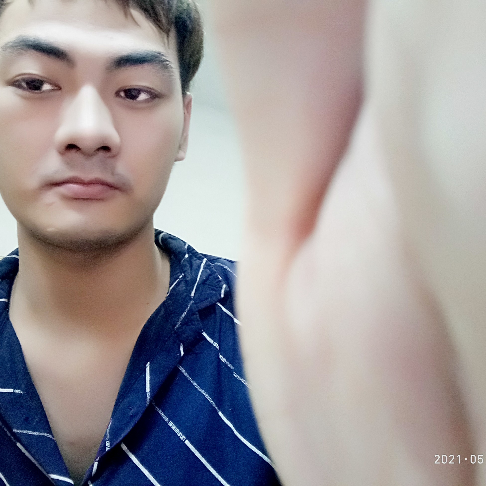 默默泪了天空的照片