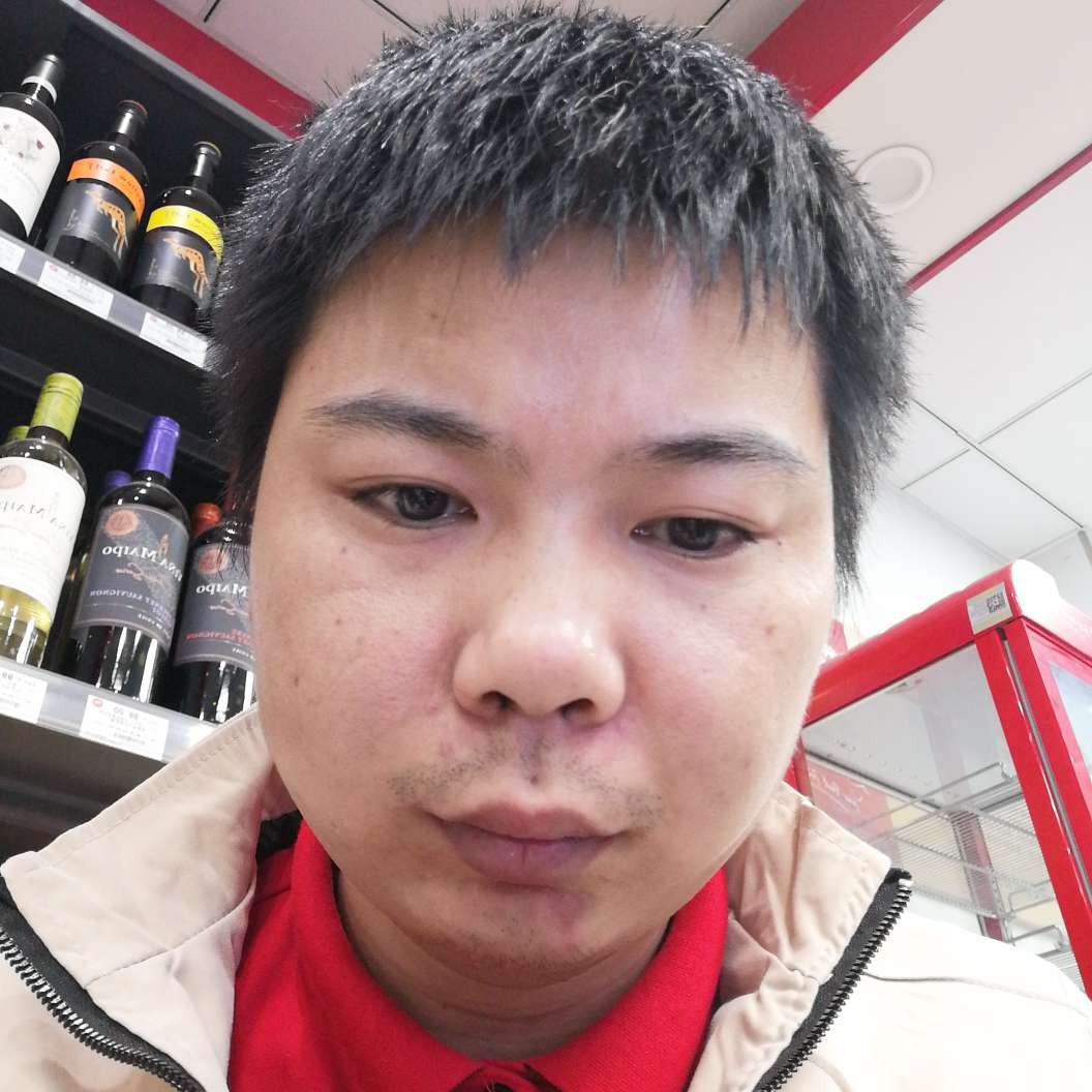 我是荣轩的照片