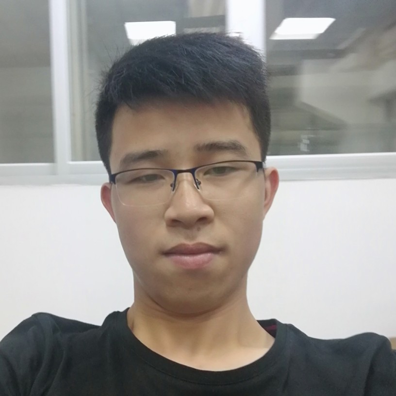 有魅力笑小懒猪的照片