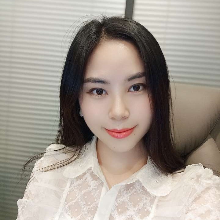 绘心一笑的照片