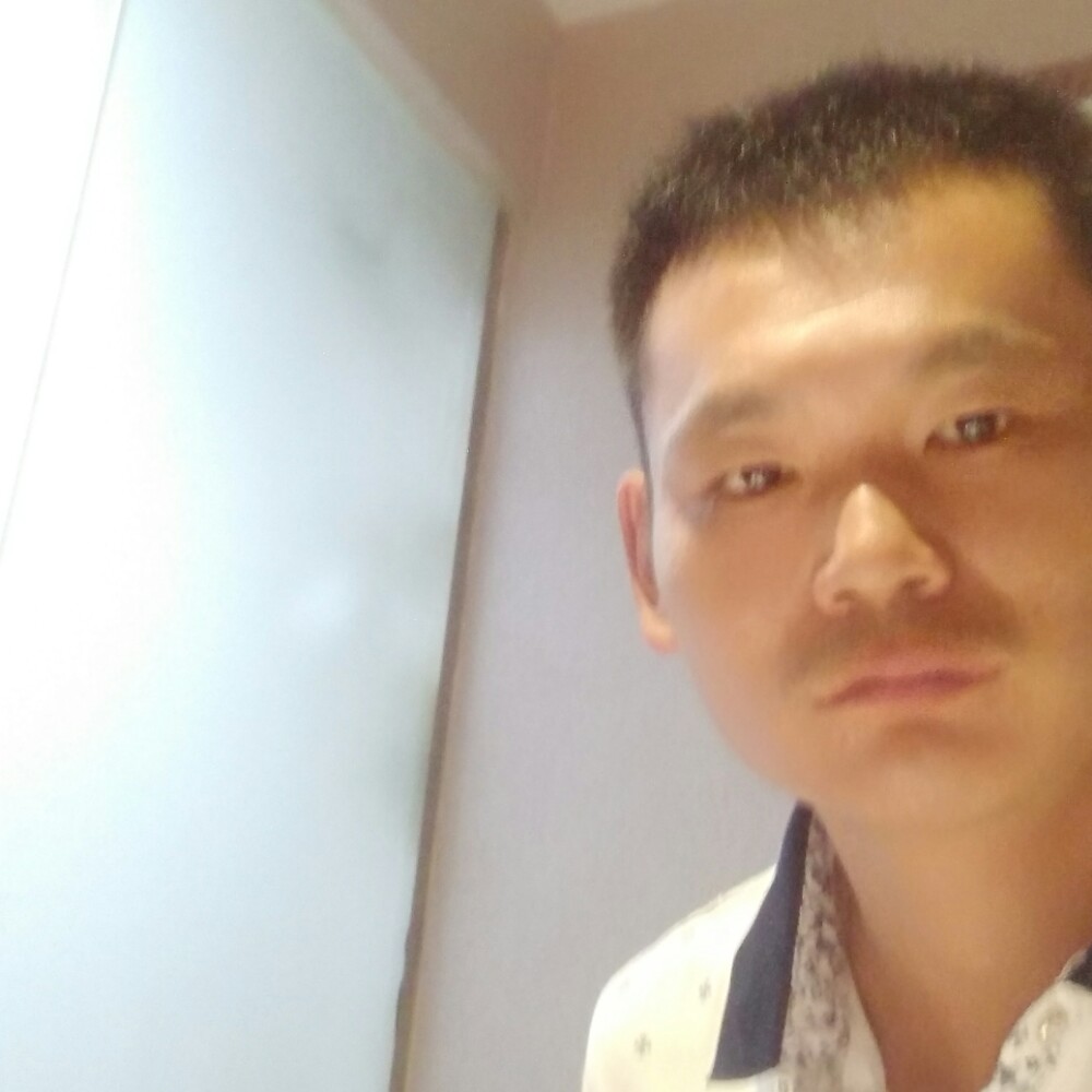 观阴亲吻的照片