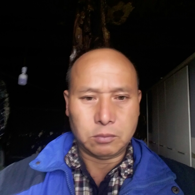 沧澜腼腆的照片