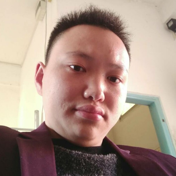 小蝴蝶痴情的照片