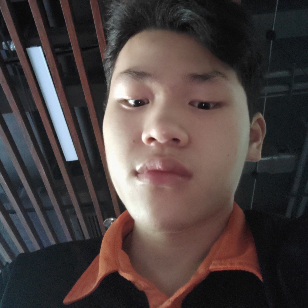 现实凝眸孤心的照片