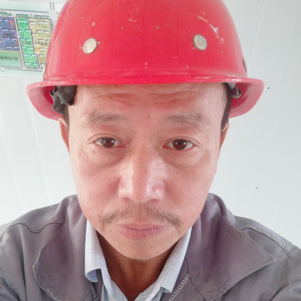 甜蜜凝眸中心的照片