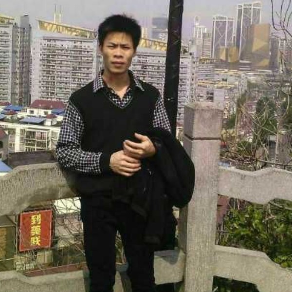 一颗心，安分守己的照片
