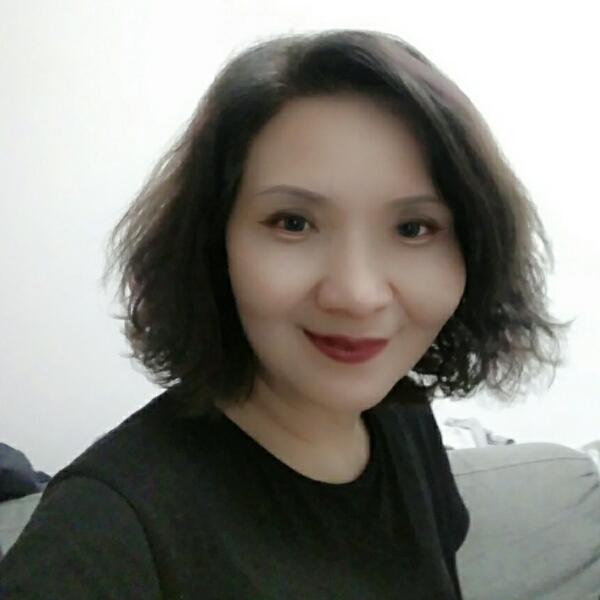 贲成珠的照片