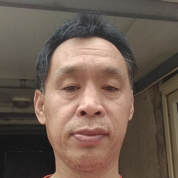 王占青的照片