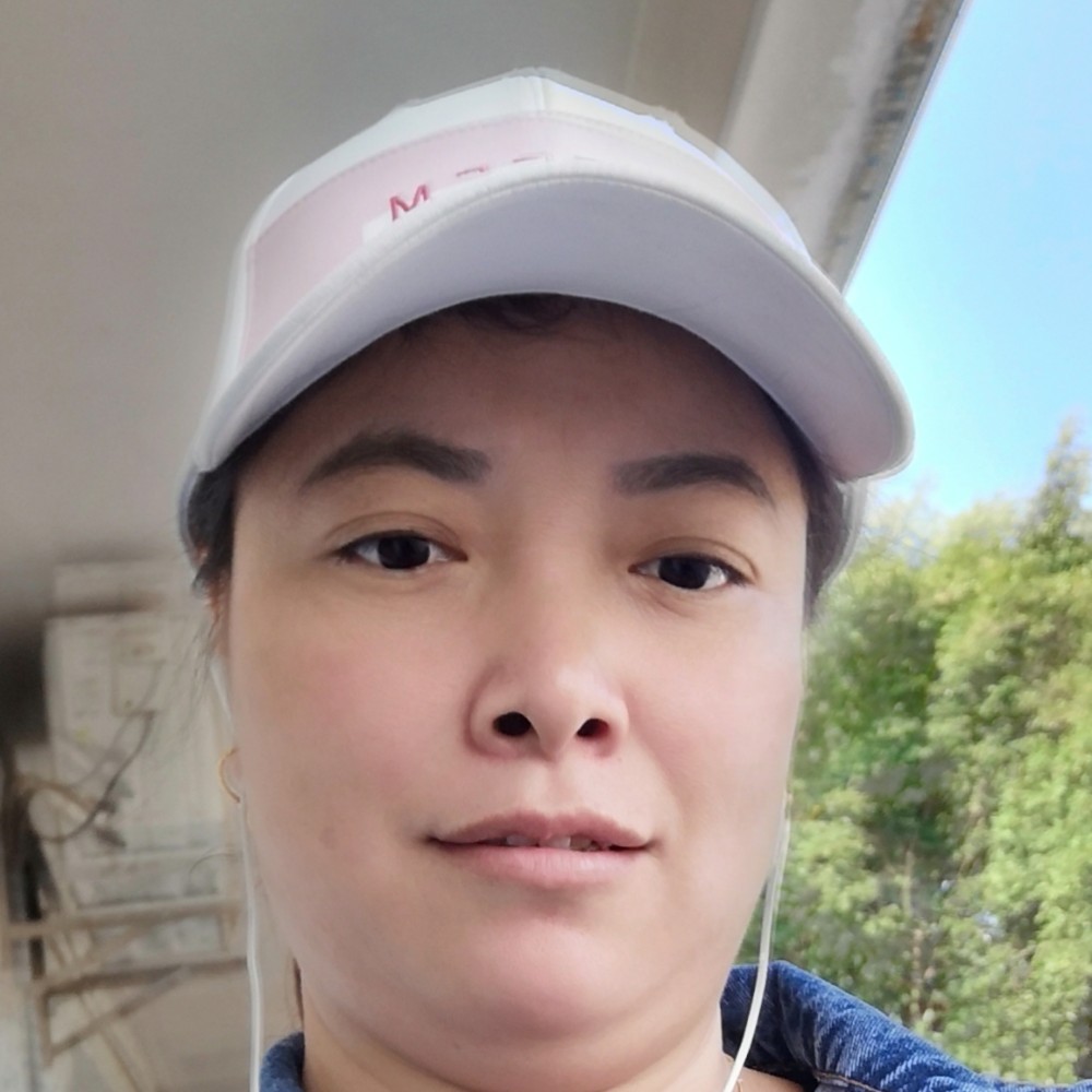 龙朝弥的照片