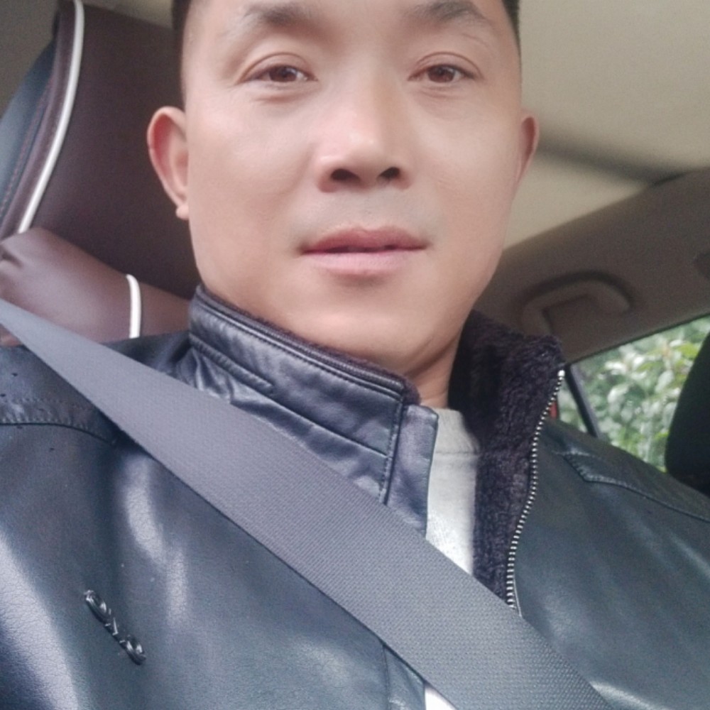 恋青山的照片