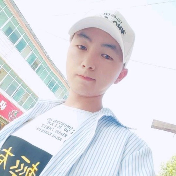 丿独自落泪的照片