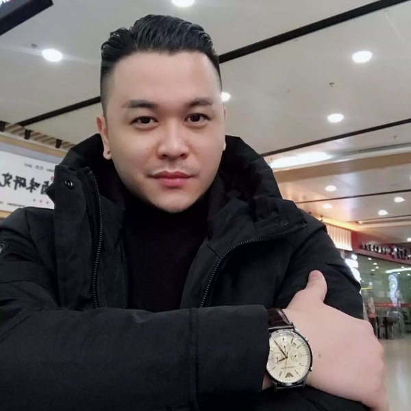 黑裤给活力的照片