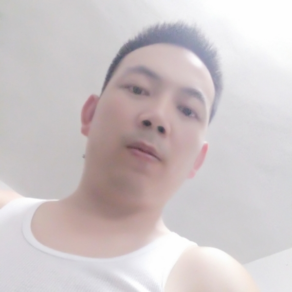 面包迎孤單的照片