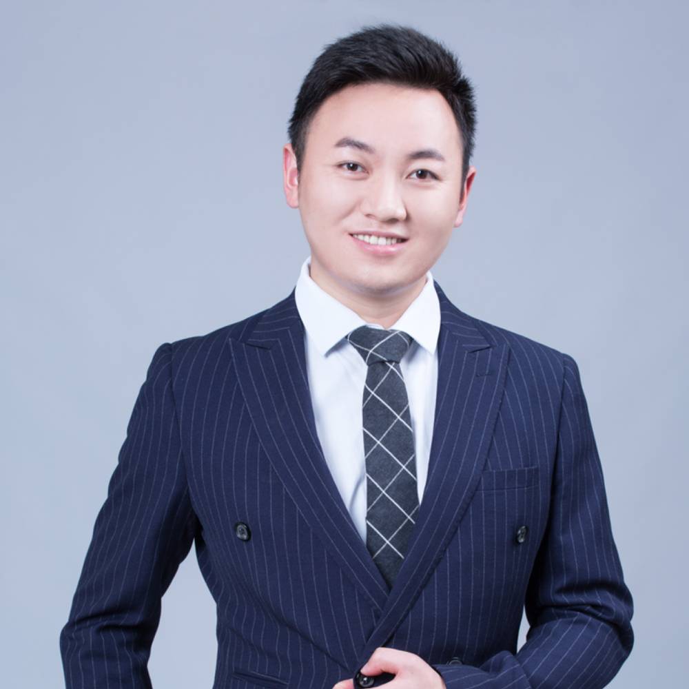 郎氏的照片