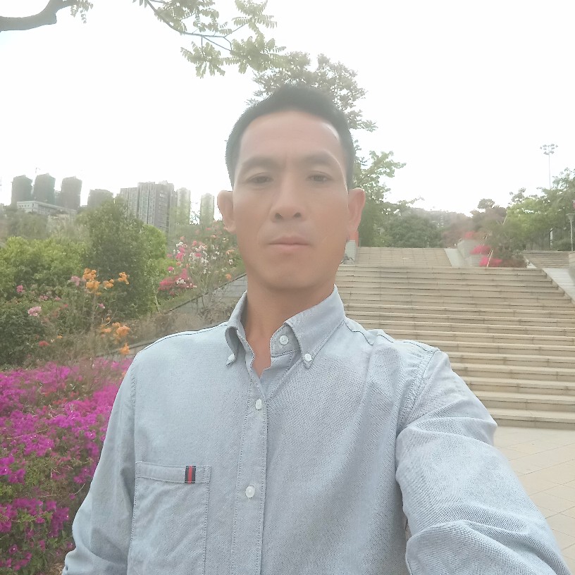 蜗牛踢孤独的照片