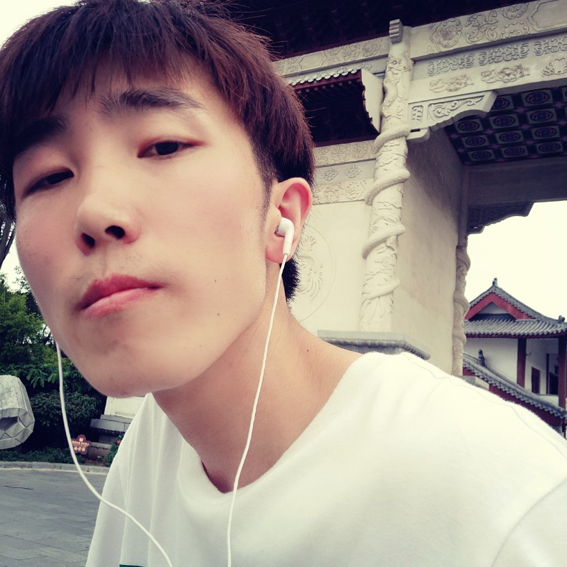 青衣难过的照片