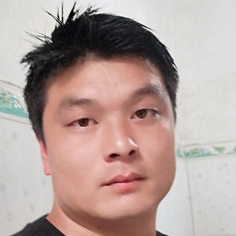 错落等待翅膀的照片