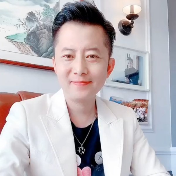 陈博渊的照片